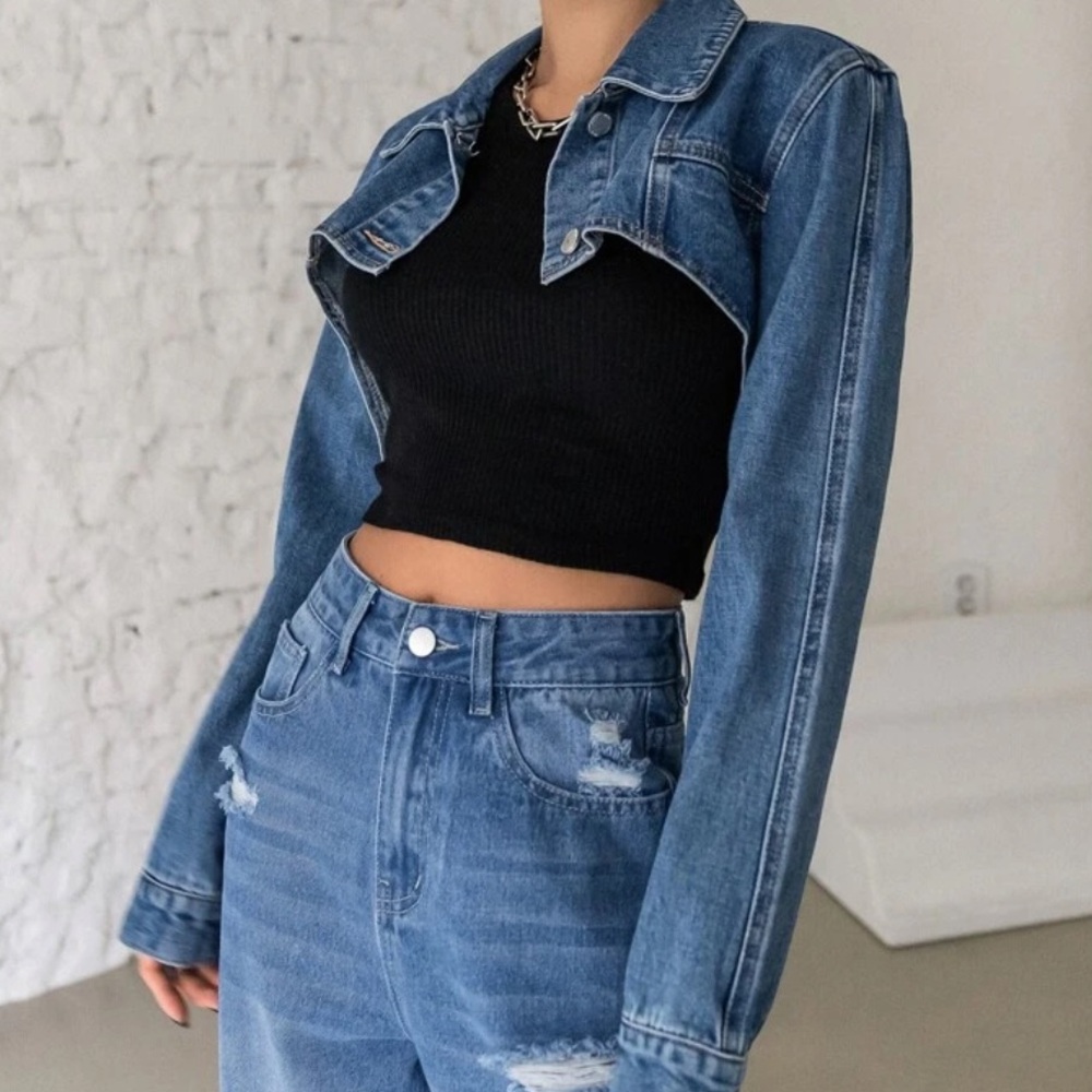 Single Button Crop Denim Jacket - Picture 4 of 8